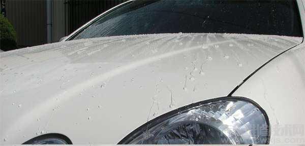 【汽車劃痕怎樣處理 汽車漆面劃痕修復介紹】圖3