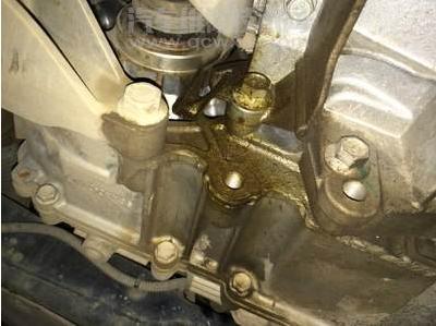 發(fā)動機滲油到底修不修