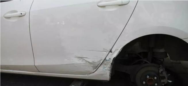 汽車深度劃痕能修復(fù)嗎