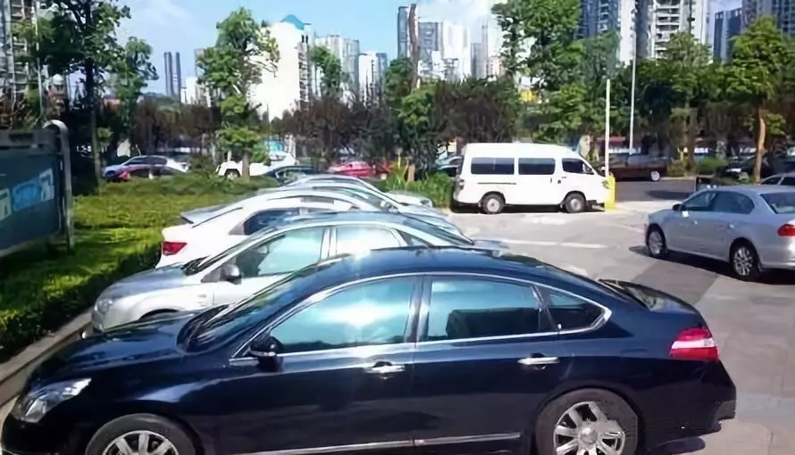 汽車防曬有什么好辦法 汽車防曬小技巧介紹