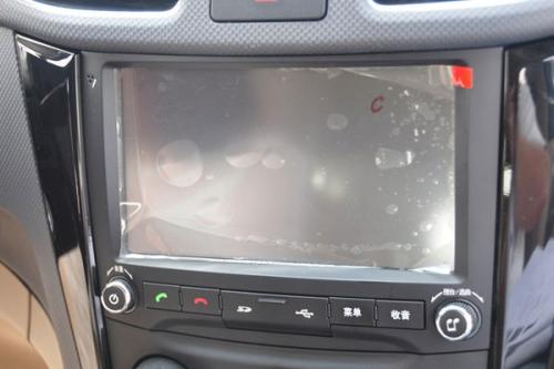 五菱宏光s倒車影像安裝