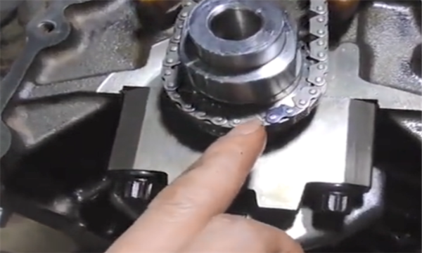 【a6l2.0t凸輪軸鏈條節(jié)數(shù)】圖3