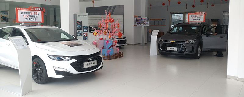 貸款買車綠本在自己手里嗎?