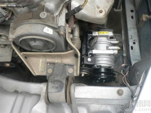 汽車壓縮機怎么拆 汽車空調壓縮機總成的拆裝方法介紹