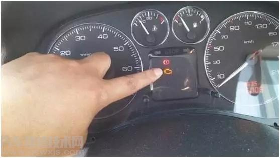 汽車儀表盤故障燈標志圖解大全 汽車儀表盤故障燈標志圖解大全