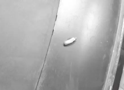 【邁騰車1.8T行駛時(shí)急加速不良，儀表EPC燈亮 故障碼00135 P0087】圖4