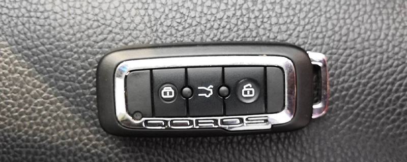 觀致5車鑰匙怎么換電池