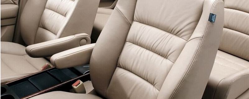 車座椅皮破了怎么修復(fù)