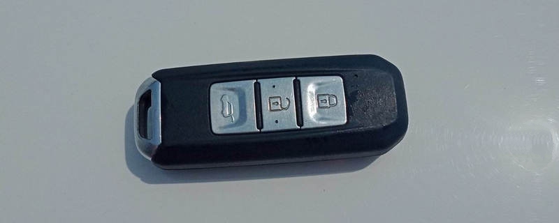 寶駿510鑰匙怎么換電池