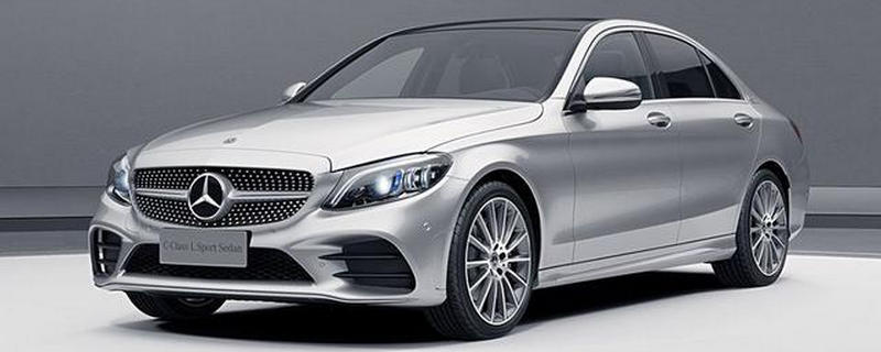 奔馳c260l油箱多少升