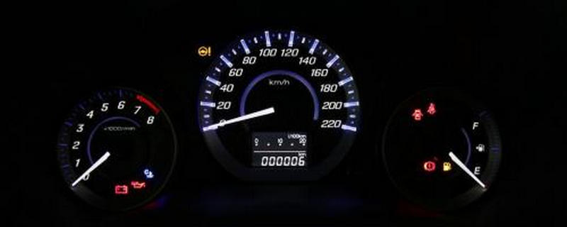 車上batt閃是什么意思