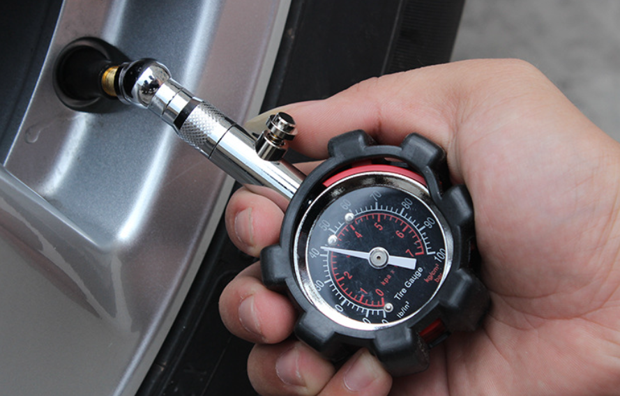 沒有胎壓監(jiān)測的車,一般多久檢查1次胎壓比較合適?