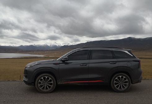 【汽車不走直線怎么回事怎么辦？汽車行駛跑偏的原因有哪些？】圖4