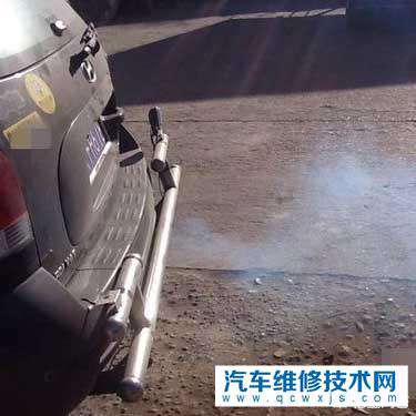 汽車的排氣管冒黑煙這是怎么回事?如何維護?