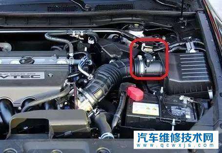 【汽車發動機抖動是怎么回事?發動機抖動是什么原因造成的】圖3
