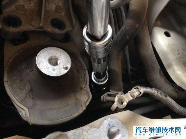 【汽車發動機抖動是怎么回事?發動機抖動是什么原因造成的】圖2