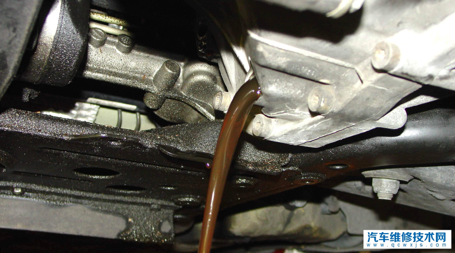 【自動變速箱油多久換 自動變速箱油(ATF)壽命幾年 影響變速箱壽命因素有哪些】圖1