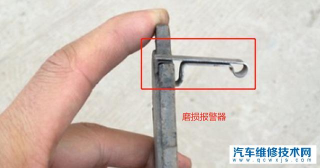 踩剎車有異響滋滋聲什么原因,是換剎車片還是剎車盤? 踩剎車有異響滋滋聲什么原因,是換剎車片還是剎車盤?