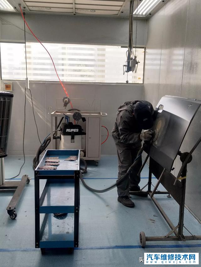 汽車車身劃痕如何修復與保養? 汽車車身劃痕如何修復與保養?