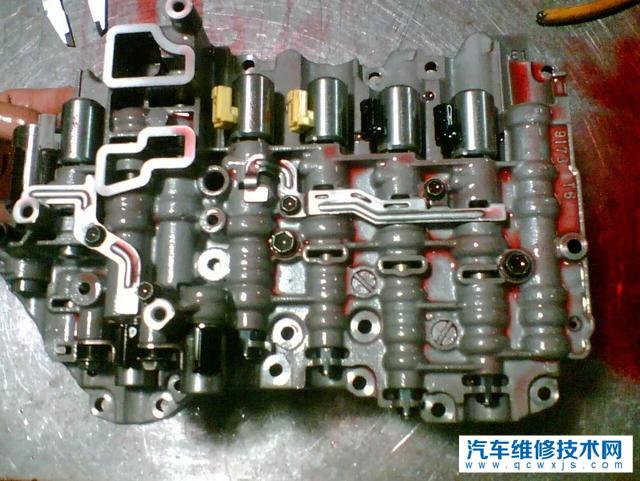 頻繁在D檔N檔之間切換,為什么很多車主說不好呢? 頻繁在D檔N檔之間切換,為什么很多車主說不好呢?