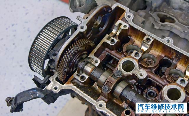 哪些行為最傷汽車發(fā)動(dòng)機(jī)? 哪些行為最傷汽車發(fā)動(dòng)機(jī)?