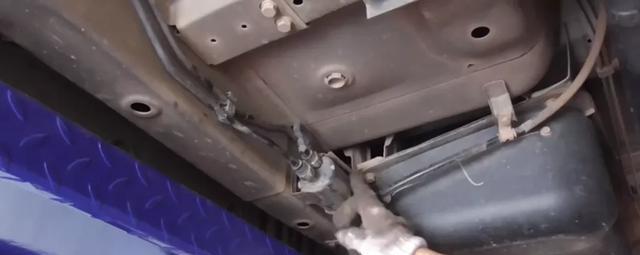 汽油濾芯多長時間更換一次?內置汽油濾芯需要更換嗎? 汽油濾芯多長時間更換一次?內置汽油濾芯需要更換嗎?