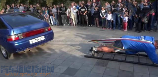 【一百匹馬力的車能拉得動10匹馬嗎？】圖2