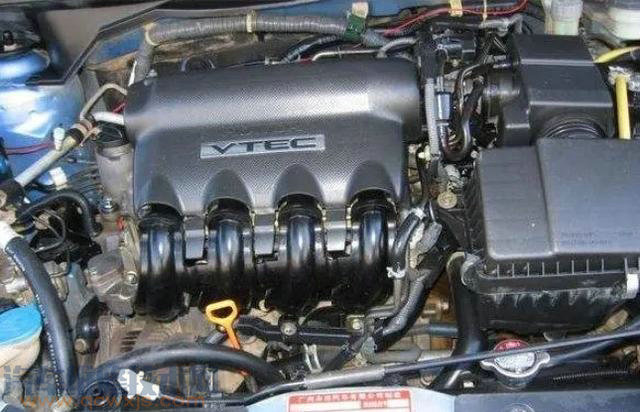 【發動機聲音大是怎么回事？】圖3