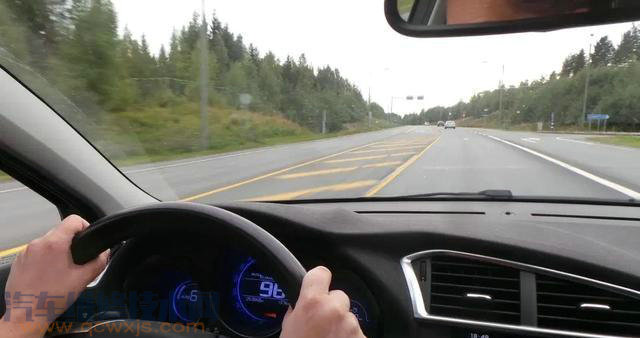 【拿本至今你一共開車跑了多少公里了？】圖1