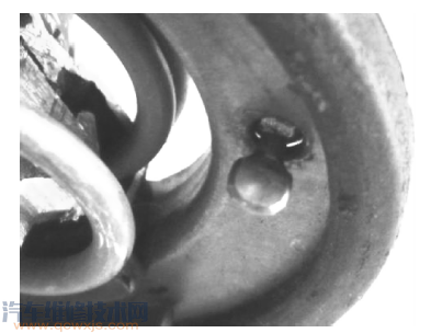 雙節溫器系統的構造和工作原理 雙節溫器系統的構造和工作原理