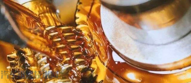 【首保后發(fā)動機(jī)噪音變大，是否需要重新更換機(jī)油？】圖2