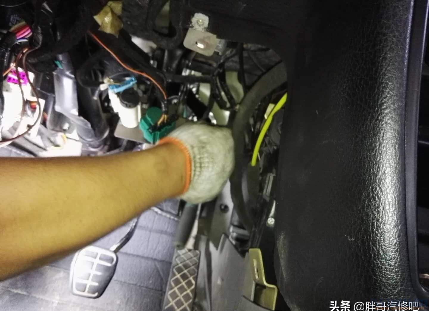 【大眾儀表EPC故障燈亮發動機加上不油怎么維修處理】圖4