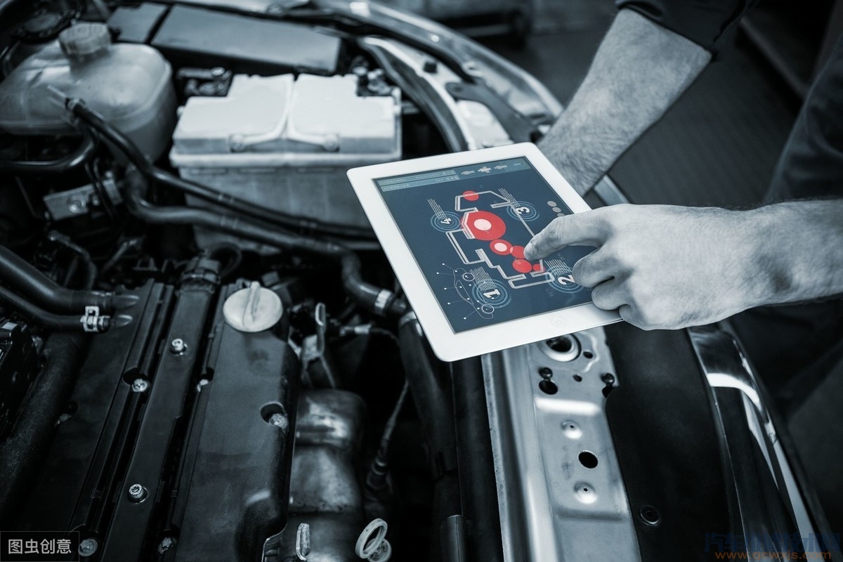 【發動機故障燈亮了還可以正常行駛嗎？是什么原因導致的】圖3