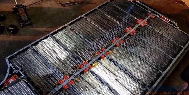 為什么電動(dòng)汽車電池的續(xù)航能力這么重要 為什么電動(dòng)汽車電池的續(xù)航能力這么重要