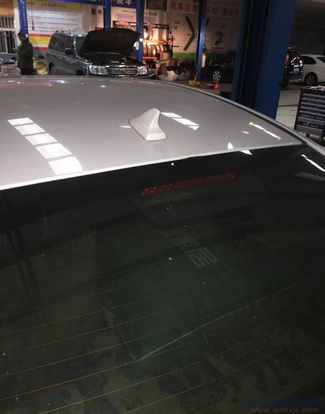 車頂?shù)孽忯~鰭有什么用? 車頂?shù)孽忯~鰭有什么用?