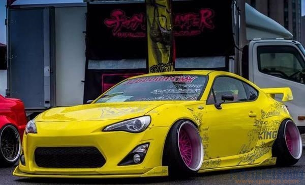 年檢新規私家車滿6年改為兩年一審! 年檢新規私家車滿6年改為兩年一審!