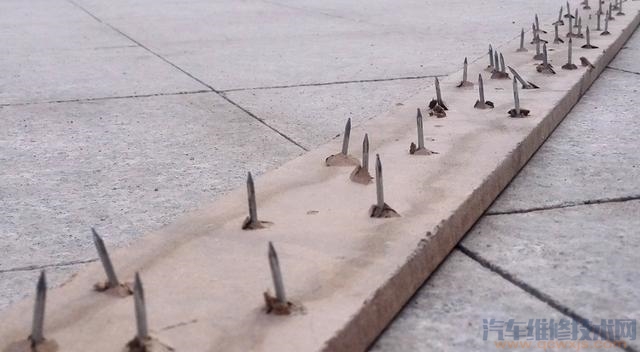 【汽車輪胎扎釘子了補胎還是換胎？】圖2