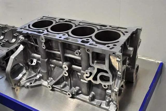 鑄鐵發動機和全鋁發動機有什么區別？全鋁發動機的優缺點