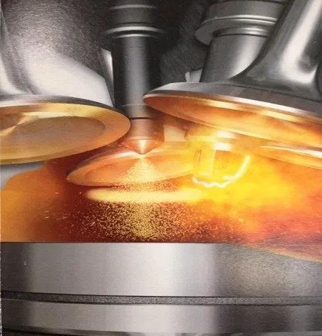 汽車長期加燃油寶好嗎？什么情況下需要加燃油寶