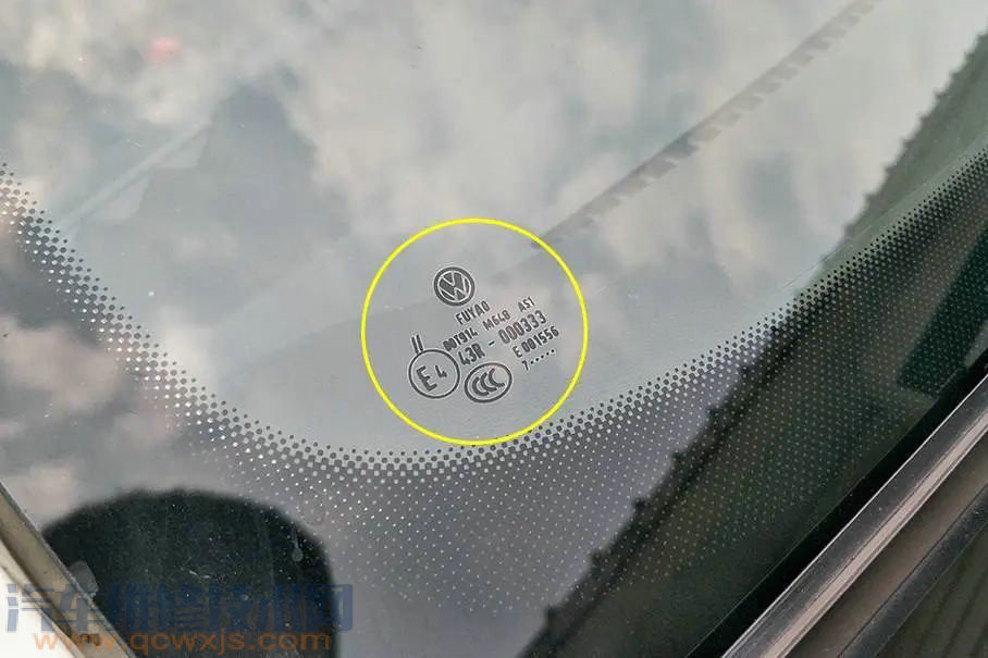 汽車玻璃生產(chǎn)日期..怎么看？汽車玻璃生產(chǎn)日期黑點代表什么