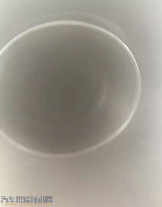 汽車排氣管滴水是怎么回事正常嗎? 汽車排氣管滴水是怎么回事正常嗎?