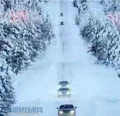 【雪天開車需要注意什么事項？】圖2