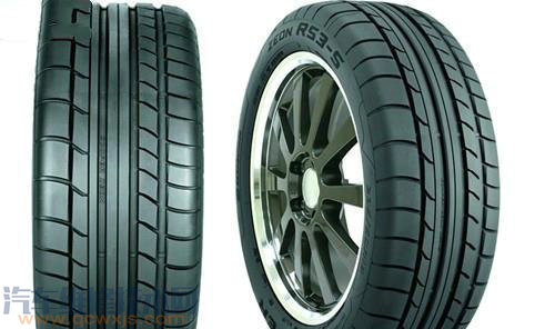 不同花紋的輪胎可以一起用嗎？