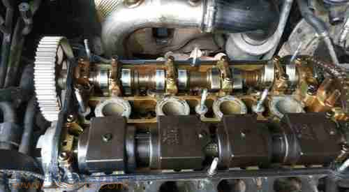 【汽車發動機拉缸是什么原因造成的？】圖3