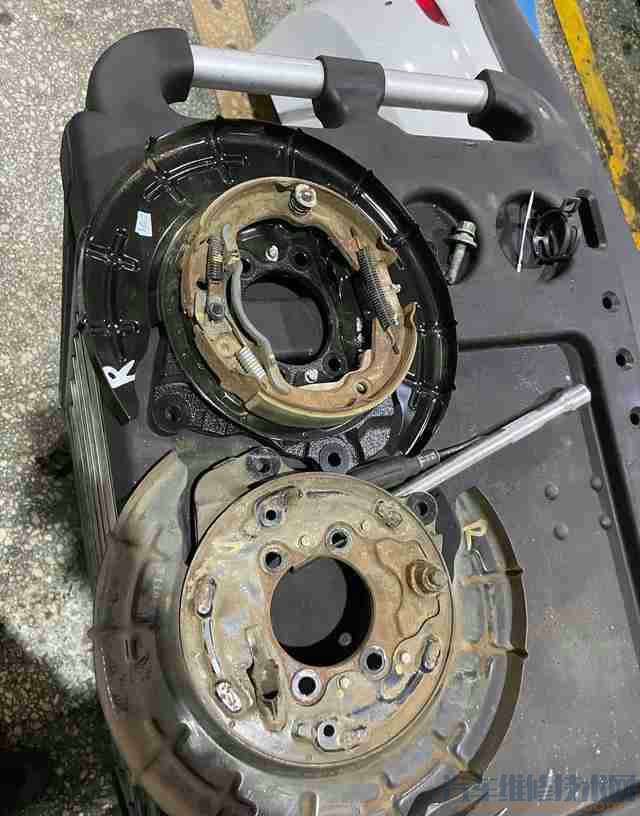 為什么小車現在不用鼓剎制動了? 為什么小車現在不用鼓剎制動了?