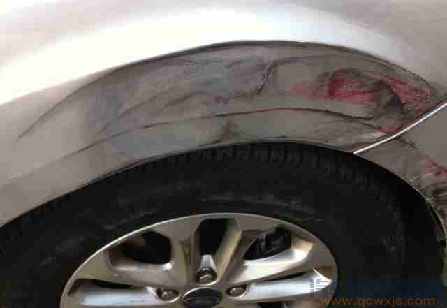 車門被剮蹭需要拆/換車門嗎