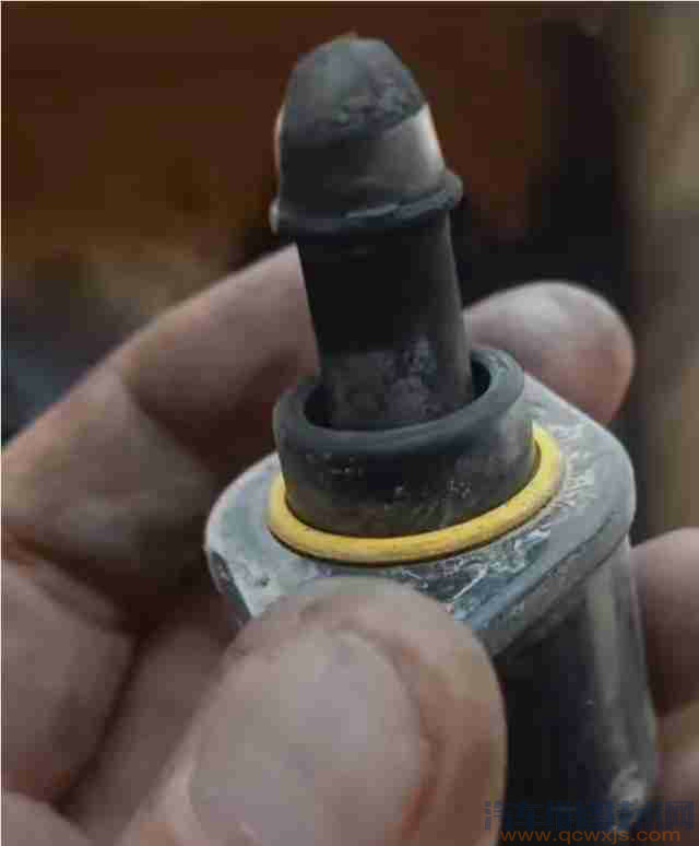 節(jié)氣門為什么會(huì)臟?節(jié)氣門為什么會(huì)有積碳 節(jié)氣門為什么會(huì)臟?節(jié)氣門為什么會(huì)有積碳