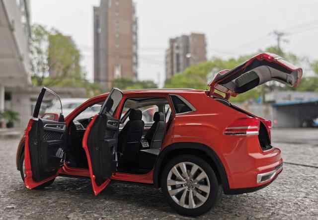 新車在磨合期開多少合適?