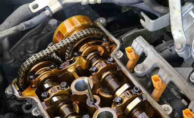 【用車哪些行為最傷汽車發(fā)動機(jī)？】圖1