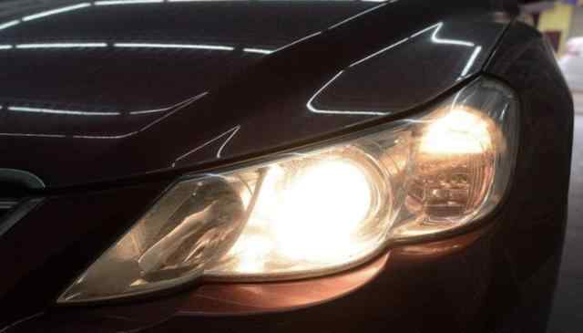 汽車(chē)大燈鹵素?zé)簟ED燈、氙氣燈哪種好??jī)?yōu)缺點(diǎn)分析